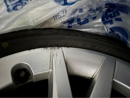 決まりました！ 205/60R16 スタッドレス ホイール付き