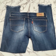 裾フリンジデニムの画像