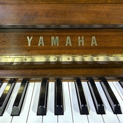 ★☆ピアノ卸売シリーズ！ヤマハ 木目調ピアノ☆★の画像