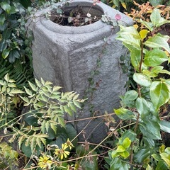 ★引取限定★1個単価 古民家 和風 庭置物 日本庭園 ガーデンオブジェ 灯籠【石灯篭・時代石灯篭・庭石】オブジェ箱庭造園飾り石石造りの画像