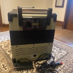 商談成立いたしました。約2.8万EENOUR 42ℓ   ポータプル車載冷蔵庫　レアものの画像