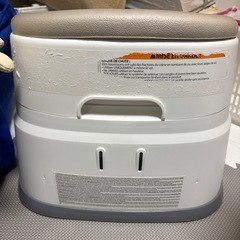 ベビーチェア　イス　テーブル付きの画像