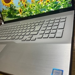 ノートパソコン　Core i7-9750Hの画像