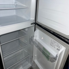 《お値下げ価格📣》(運搬費込)(即日、深夜OK)Hisense 2022年製‼️120ℓ 最新‼️ひとり暮らしにも‼️カップルにも💕の画像