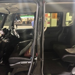 ホンダ N-BOX GLパッケージ 2016、両側パワースライドドア。の画像