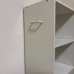 キャスター付き棚の画像