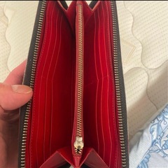 クリスチャンルブタン　長財布の画像