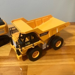 ラジコン2種類の画像