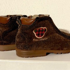 familiarスウェードブーツ14cmの画像