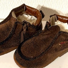 familiarスウェードブーツ14cmの画像