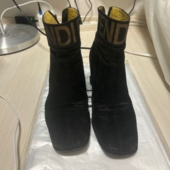 ブランドブーツの画像