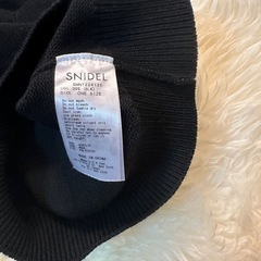 スナイデル　　ショート丈　ニットの画像