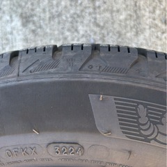 ミシュランスタッドレスタイヤ　4本　ホイールつきの画像