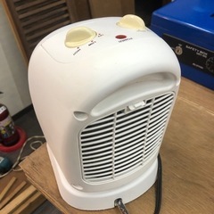 DBK パーソナルセラミックファンヒーターの画像