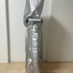 セルフスタンドゴルフケース内蔵ゴルフバッグの画像