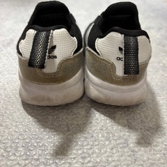 adidas ベビーシューズ　12.0cmcmの画像