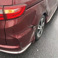 ホンダオデッセイ　ワインレッド　の画像