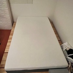 エマスリープ　マットレス　セミダブルの画像