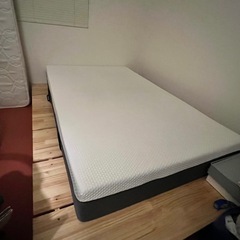 エマスリープ　マットレス　セミダブルの画像