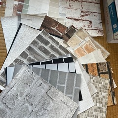 フロアタイル、壁紙サンプルの画像