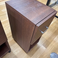 【0円・無料】キャスター付きサイドキャビネット 2台セットの画像