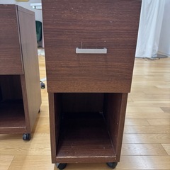 【0円・無料】キャスター付きサイドキャビネット 2台セットの画像