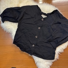 マジェスティックレゴン　定価4000円　美品　ブラウス　シャツ　ブラックの画像