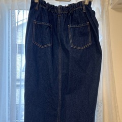 スカートの画像