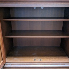 【12月中お引取り希望】キャビネットの画像