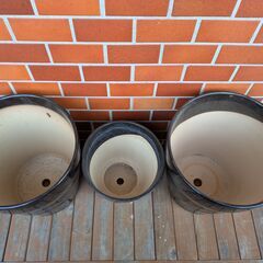 植木鉢黒(大ｘ2、中ｘ1)の画像