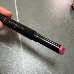 アイシャドウ、チーク、リップの画像