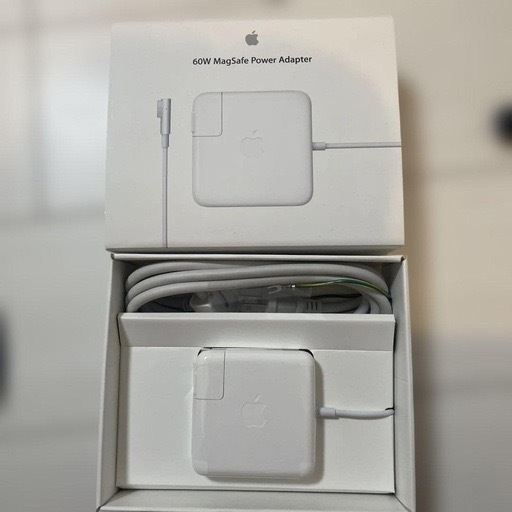 アルミ製 シルバーチェア スラットデザイン訳あり品 写真をご確認SF27