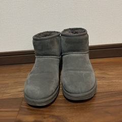 UGG ムートンブーツの画像
