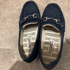 レディースパンプスの画像