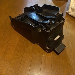 ホーネット250  純正リアフェンダーの画像