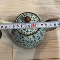 急須としゃもじ入れの画像