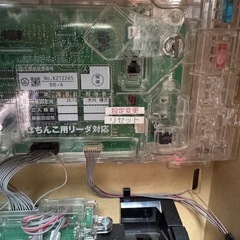 パチスロAKB48 神7チームサプライズ 初代　スロットマシン　本体　実機　家庭用の画像