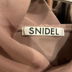 スナイデル　パーカーの画像