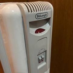 《安心安全‼️》お買い得❗️
デロンギ オイルヒーター H29812ECの画像