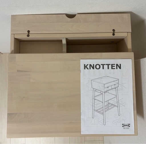 　IKEA KNOTTEN(クノッテン) スタンディングデスク
　