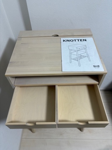 　IKEA KNOTTEN(クノッテン) スタンディングデスク
　