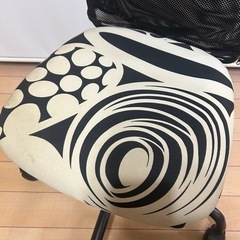 IKEA  回転チェア　TORBJORNの画像