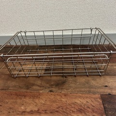 ワイヤーバスケット （積み重ね可）の画像