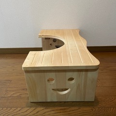 トイレ用踏み台　天然木の画像