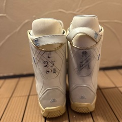 スノーボードシューズの画像