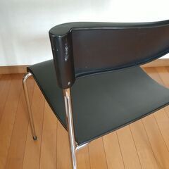 Fasem　デザイナーズチェア　一脚　　チェア　椅子の画像