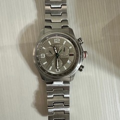グッチ　腕時計　126.2 箱付きの画像