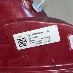 MercedesBenz メルセデスベンツ W222 Sクラス 前期 純正 LED テールライト テールランプ R側 A2229065501 / 611042Rの画像