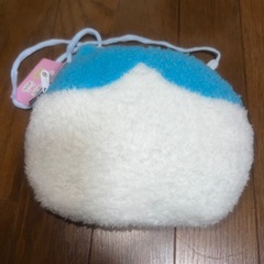 ちいかわ ふわふわフェイスポシェット　ポーチ　ハチワレ　新品の画像