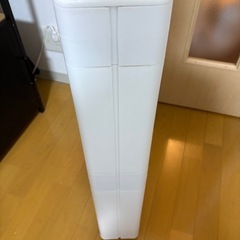 【あげます】ワゴン隙間収納キャスター付の画像